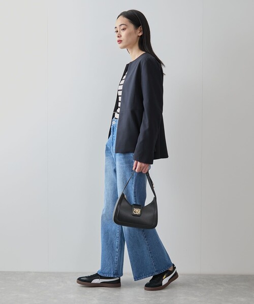 VIS（ビス）の「【美easy】【洗える/防シワ/UVケア】コンフォートツイルペプラムノーカラージャケット【WEB限定】（ノーカラージャケット・レディース・ベージュ系その他/ネイビー・M/S）」の8枚目の写真