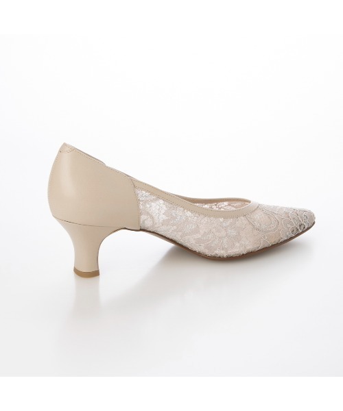 Riz raffinee(リズラフィーネ)の「Vカットレースパンプス(パンプス・レディース・ネイビー/ブラック/ベージュ/ラベンダー・24cm/23.5cm/23cm/22.5cm/22cm/24.5cm)」の6枚目の写真