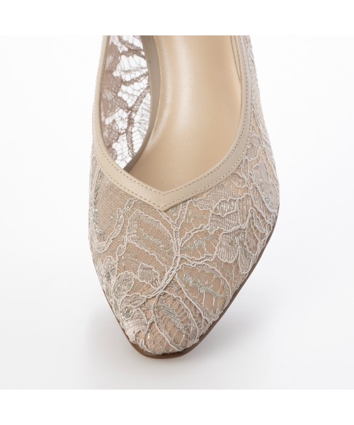 Riz raffinee(リズラフィーネ)の「Vカットレースパンプス(パンプス・レディース・ネイビー/ブラック/ベージュ/ラベンダー・24cm/23.5cm/23cm/22.5cm/22cm/24.5cm)」の9枚目の写真