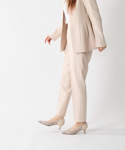 Riz raffinee(リズラフィーネ)の「Vカットレースパンプス(パンプス・レディース・ネイビー/ブラック/ベージュ/ラベンダー・24cm/23.5cm/23cm/22.5cm/22cm/24.5cm)」の12枚目の写真