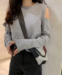 ALTROSE | オープンショルダー トップス 肩出し 肌見せ(Tシャツ/カットソー)