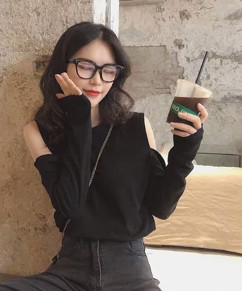 ALTROSE（アルトローズ）の「オープンショルダー トップス 肩出し 肌見せ（Tシャツ/カットソー・レディース・グレー/ブラック/ホワイト・FREE）」の22枚目の写真