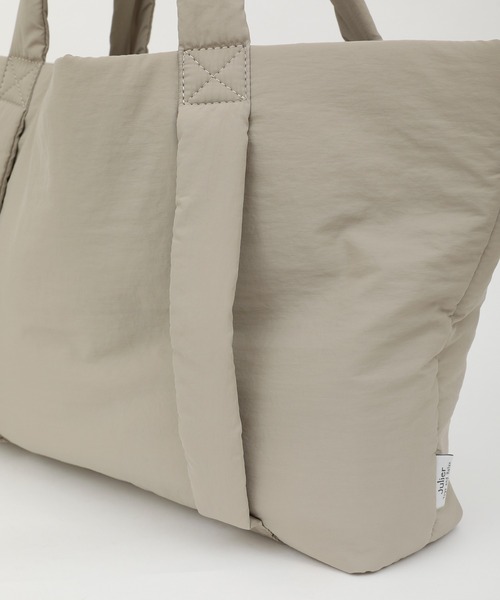 Julier Yoga and Relax（ジュリエヨガアンドリラックス）の「Julier パフィー撥水トートバッグ（トートバッグ・レディース・ブラック/ベージュ/ホワイト・FREE）」の14枚目の写真