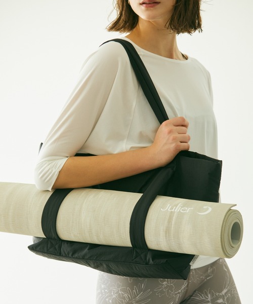 Julier Yoga and Relax（ジュリエヨガアンドリラックス）の「Julier パフィー撥水トートバッグ（トートバッグ・レディース・ブラック/ベージュ/ホワイト・FREE）」の5枚目の写真