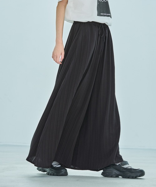 LAKOLE（ラコレ）の「楊柳スカーチョ / 327794（その他パンツ・レディース・ブラック/グレー/ブラウン/グリーン・FREE）」の2枚目の写真