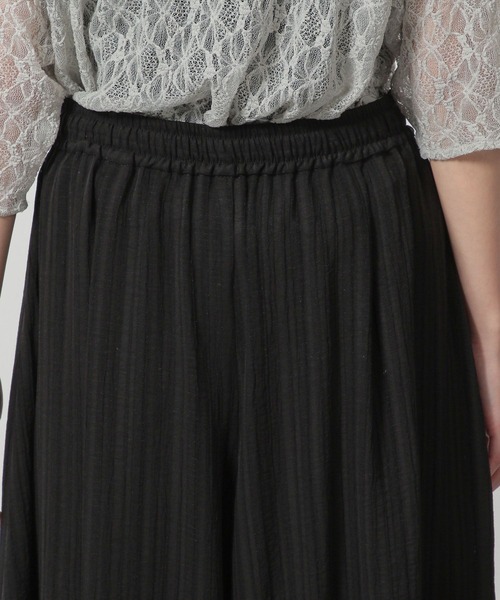 LAKOLE（ラコレ）の「楊柳スカーチョ / 327794（その他パンツ・レディース・ブラック/グレー/ブラウン/グリーン・FREE）」の6枚目の写真