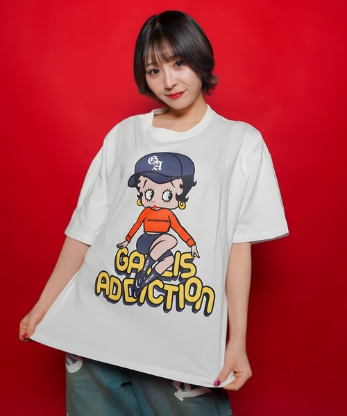 GALLIS ADDICTION（ガリスアディクション）の「GA×BETTY-FRONT SITイラスト TEE（Tシャツ/カットソー・メンズ・ブラック/ホワイト・M/L）」の9枚目の写真