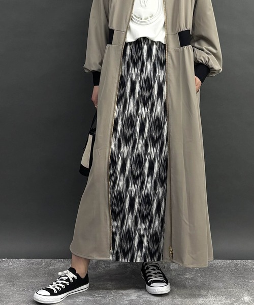 NICOLE white（ニコルホワイト）の「柄プリーツスカート（スカート・レディース・ブラック/ネイビー/その他1/その他2・FREE）」の2枚目の写真