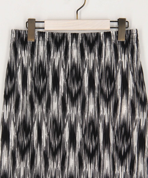 NICOLE white（ニコルホワイト）の「柄プリーツスカート（スカート・レディース・ブラック/ネイビー/その他1/その他2・FREE）」の18枚目の写真