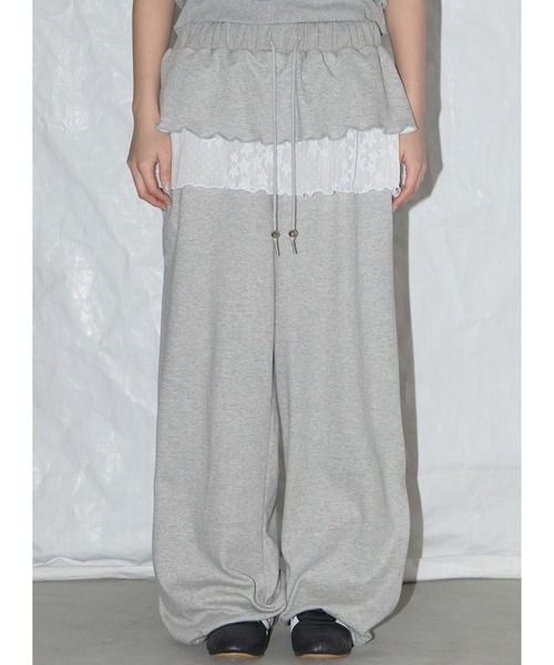 FANCY CLUB（ファンシークラブ）の「FANCY CLUB／フリルレースボタンパンツ（スウェットパンツ・レディース・ブラック/ライトグレー・FREE）」の8枚目の写真