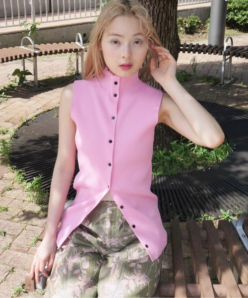 musubore(ムスボレ)の「sleeve-less summer knit cardigan / サマーニットカーディガン(カーディガン/ボレロ・レディース・ブラック/ピンク/ライトグリーン/パープル・FREE)」の4枚目の写真