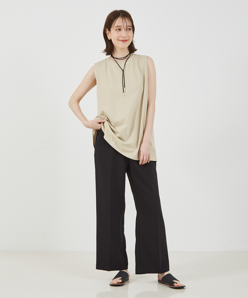 abahouse mavie（アバハウスマヴィ）の「バックスリットノースリ（Tシャツ/カットソー・レディース・ベージュ/ホワイト/ブラック/ネイビー・フリー）」の8枚目の写真