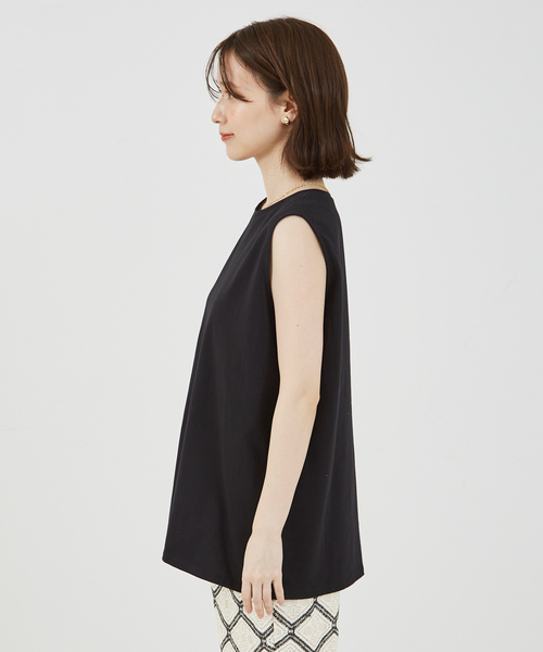 abahouse mavie（アバハウスマヴィ）の「バックスリットノースリ（Tシャツ/カットソー・レディース・ベージュ/ホワイト/ブラック/ネイビー・フリー）」の20枚目の写真