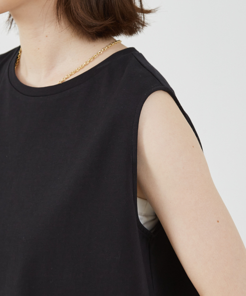 abahouse mavie（アバハウスマヴィ）の「バックスリットノースリ（Tシャツ/カットソー・レディース・ベージュ/ホワイト/ブラック/ネイビー・フリー）」の16枚目の写真