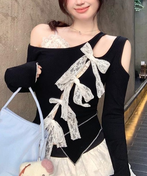 Achic(アシック)の「レースリボンアシメオープンショルダートップス(Tシャツ/カットソー・レディース・ブラック・M)」の13枚目の写真