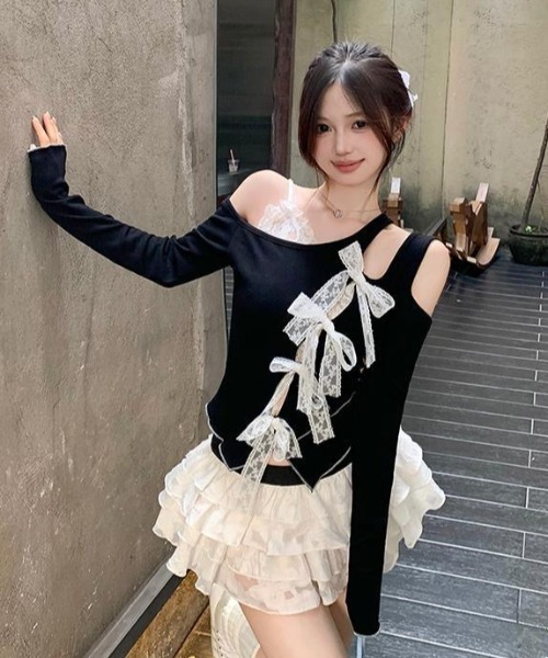 Achic(アシック)の「レースリボンアシメオープンショルダートップス(Tシャツ/カットソー・レディース・ブラック・M)」の14枚目の写真