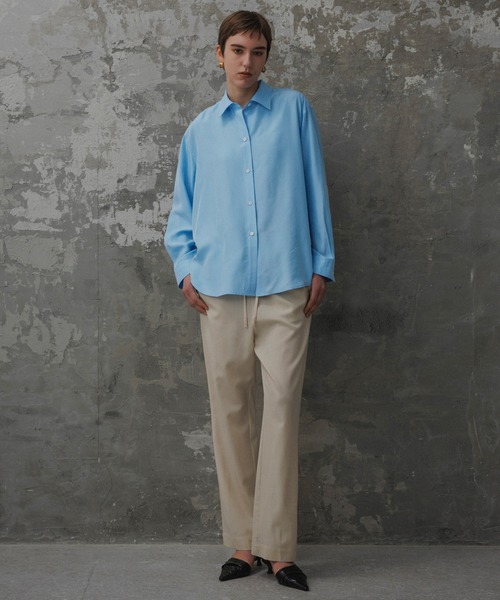 ADAM ET ROPE'（アダムエロペ）の「【EMOELLE】サンドシルクシャツ（シャツ/ブラウス・レディース・サックスブルー/ベージュ系その他・FREE）」の3枚目の写真