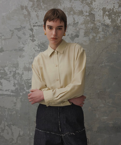 ADAM ET ROPE'（アダムエロペ）の「【EMOELLE】サンドシルクシャツ（シャツ/ブラウス・レディース・サックスブルー/ベージュ系その他・FREE）」の12枚目の写真