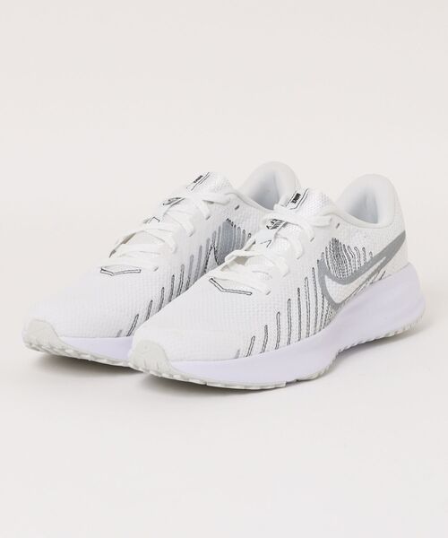NIKE(ナイキ)の「《NIKE》RUN DEFY(スニーカー・メンズ・ライトブルー/ブラック×ホワイト/ブラック系その他/ブラック×ブラック/ホワイト×ブラック/ホワイト/ブラック系その他2/ホワイト×グリーン/ホワイト×シルバー/ホワイト系その他/ホワイト系その他2・25.5cm/26.5cm/27.5cm/26.0cm/27.0cm/28.0cm/25.0cm/28.5cm/29.0cm)」の6枚目の写真