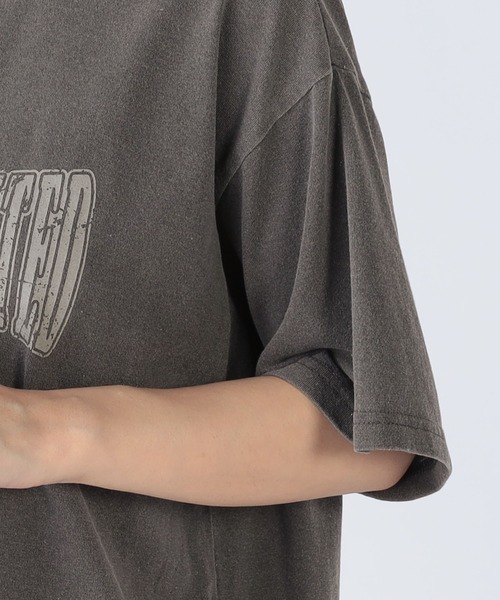 CECIL McBEE（セシルマクビー）の「CATプリントTシャツ（Tシャツ/カットソー・レディース・グレー/ブラック/チャコールグレー・LARGE/MEDIUM）」の6枚目の写真