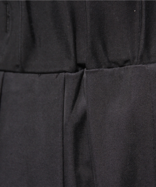 SHIPS for women（シップスフォーウィメン）の「タック9分丈パンツ 313140233（その他パンツ・レディース・ブラック/ベージュ/ネイビー・36/38）」の11枚目の写真