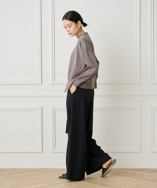 INED（イネド）の「1/28 Good Mood Vネックカーディガン（カーディガン/ボレロ・レディース・ネイビー/オフホワイト/カーキ/オレンジ・9号）」の13枚目の写真