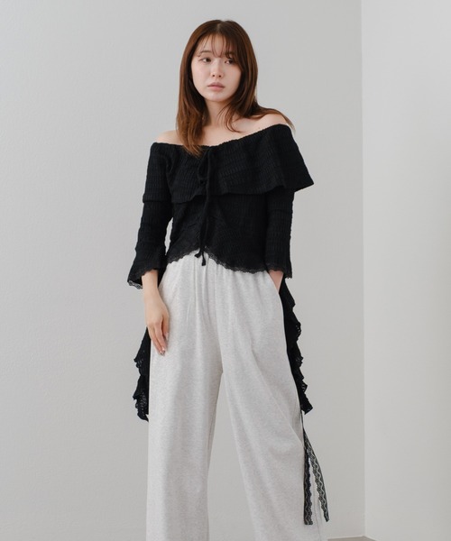 RAY CASSIN（レイカズン）の「【チェック/レース】5分袖チュールプリントオフショルブラウス（シャツ/ブラウス・レディース・ベージュ系その他2/ブラック系その他2/ブルー系その他2/ブラック/ベージュ・FREE）」の2枚目の写真