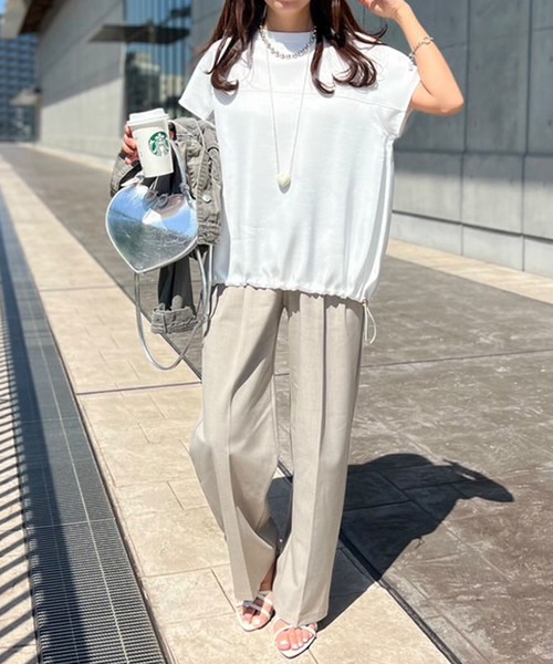 Emma Taylor（エマテイラー）の「ライトダンボールサテンドッキングショートスリーブプルオーバー（Tシャツ/カットソー・レディース・ベージュ/ホワイト/ブラック・FREE）」の5枚目の写真
