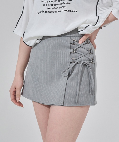ENVYM（アンビー）の「レースアップラップSK（スカート・レディース・ブラック/グレー・SMALL/MEDIUM）」の2枚目の写真