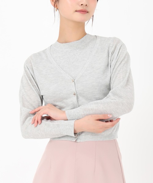 MISCH MASCH(ミッシュマッシュ)の「ラメシアーVネックカーディガン(カーディガン/ボレロ・レディース・ブラック/ブルー/グレー/ホワイト・フリ-)」の1枚目の写真