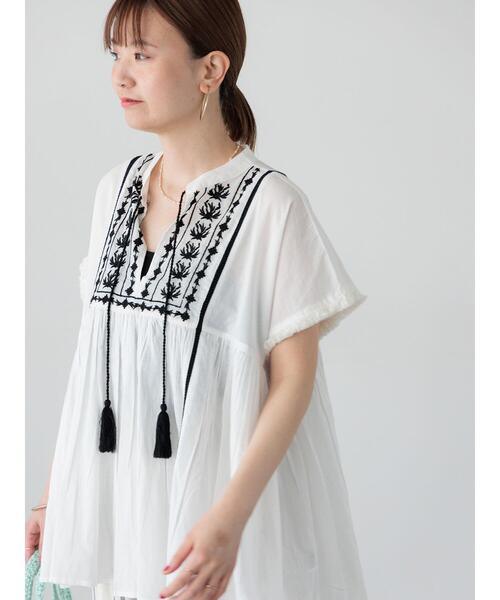 Lugnoncure(ルノンキュール)の「【INDIA made】タッセル付き刺繍ブラウス(シャツ/ブラウス・レディース・ブラック/オフホワイト/ブルー・F)」の9枚目の写真