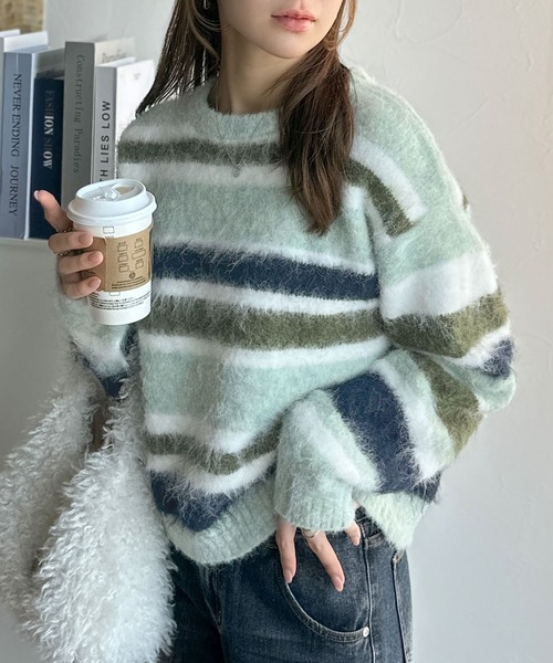 mily bilet(ミウィビレット)の「【mily bilet】カラフルミックスで視線釘付け。マルチボーダーシャギーニットプルオーバー(長袖)(ニット/セーター・レディース・アイボリー/ブルー/パープル・SMALL/MEDIUM/LARGE/X-LARGE)」の10枚目の写真
