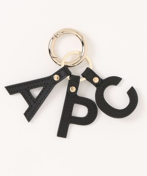 A.P.C.(アーペーセー)の「PORTE-CLEFS LETTRES APC(キーホルダー・レディース・ブラック/ブラウン/オフホワイト・ONESIZE)」の3枚目の写真