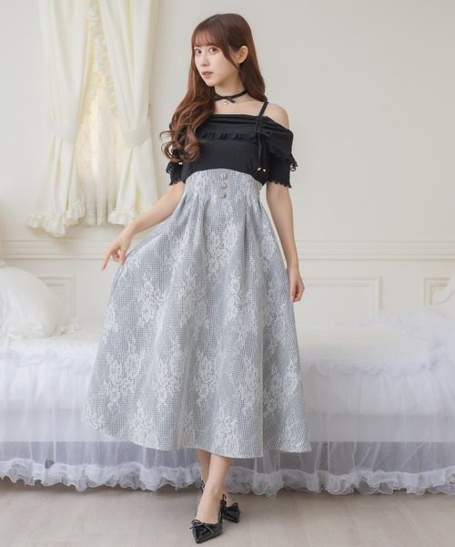 couture BY ROJITA(クチュールバイロジータ)の「オフショルドッキングワンピース(ワンピース・レディース・パープル/ホワイト/ブラック・FREE)」の9枚目の写真
