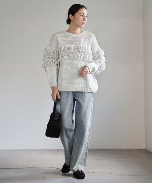 select MOCA（セレクトモカ）の「クルーネックミックスフリンジニットトップス（ニット/セーター・レディース・チャコールグレー/ブラウン/ライトグレー・FREE）」の5枚目の写真