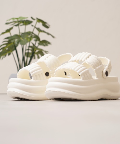 軽量 厚底サンダル / Lightweight thick-soled sandals