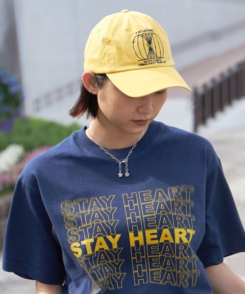 FFEIN（フェイン）の「【FFEIN(フェイン)】アートロゴ刺繍キャップ / 刺繍 深めキャップ（キャップ・メンズ・レッド/ブラウン/イエロー/ブラック/ブルー/ネイビー・FREE）」の12枚目の写真