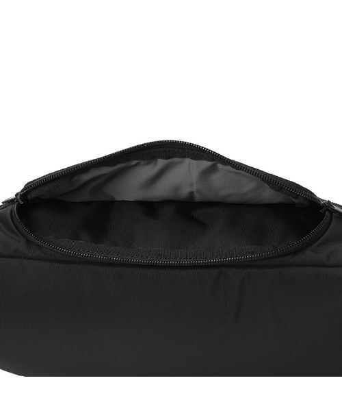 PORTER(ポーター)の「フラッシュ ウエストバッグ(L)(ボディバッグ/ウエストポーチ・メンズ・ブラック/ネイビー・FREE)」の13枚目の写真