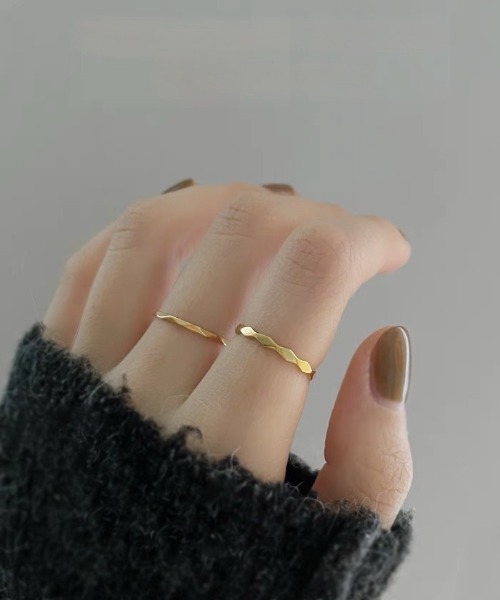 E&C closet…(イーアンドシークローゼット)の「多面カットリング(リング・レディース・シルバー/ゴールド/ピンクゴールド・4/5/6/7/8/9/10)」の9枚目の写真