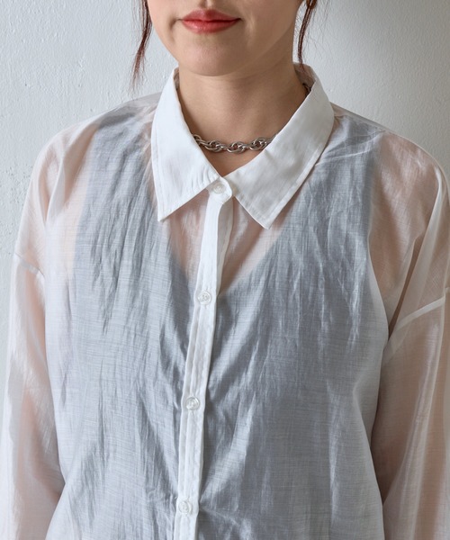 COLONY 2139（コロニートゥーワンスリーナイン）の「シアーオーバーシャツ（シャツ/ブラウス・レディース・ホワイト/ブラウン/ブラック/グレー・FREE）」の14枚目の写真