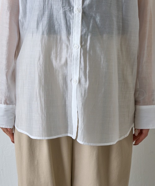 COLONY 2139（コロニートゥーワンスリーナイン）の「シアーオーバーシャツ（シャツ/ブラウス・レディース・ホワイト/ブラウン/ブラック/グレー・FREE）」の18枚目の写真