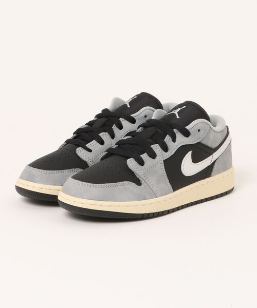AIRJORDAN/エアジョーダン/スニーカー/靴 NIKE AIR JORDAN 1 MID 