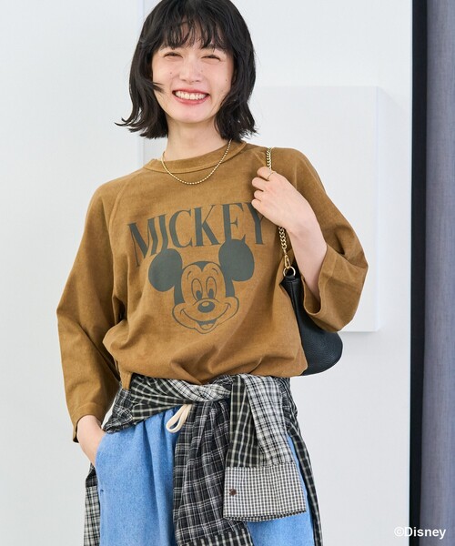 FREAK'S STORE（フリークスストア）の「【MICKEY MOUSE】 ラグランTシャツ/ミッキーマウス（Tシャツ/カットソー・レディース・オフホワイト/キャメル・ﾌﾘ-）」の2枚目の写真