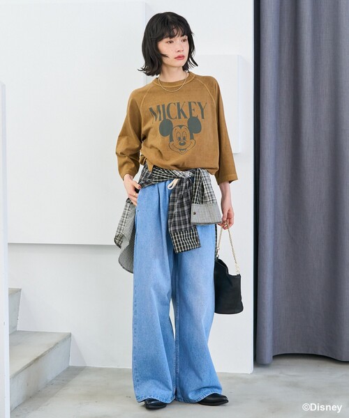 FREAK'S STORE（フリークスストア）の「【MICKEY MOUSE】 ラグランTシャツ/ミッキーマウス（Tシャツ/カットソー・レディース・オフホワイト/キャメル・ﾌﾘ-）」の6枚目の写真