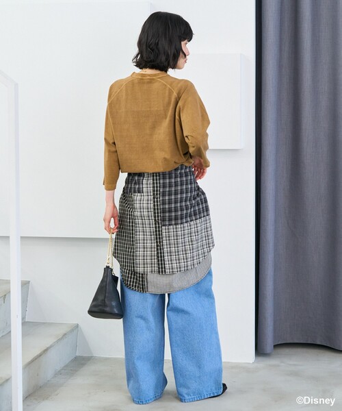 FREAK'S STORE（フリークスストア）の「【MICKEY MOUSE】 ラグランTシャツ/ミッキーマウス（Tシャツ/カットソー・レディース・オフホワイト/キャメル・ﾌﾘ-）」の10枚目の写真