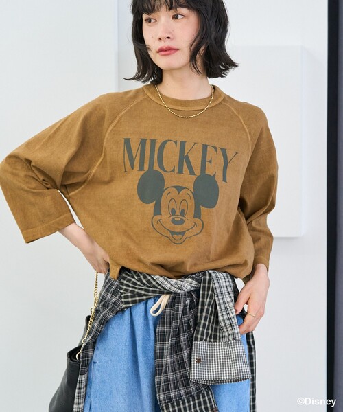 FREAK'S STORE（フリークスストア）の「【MICKEY MOUSE】 ラグランTシャツ/ミッキーマウス（Tシャツ/カットソー・レディース・オフホワイト/キャメル・ﾌﾘ-）」の16枚目の写真
