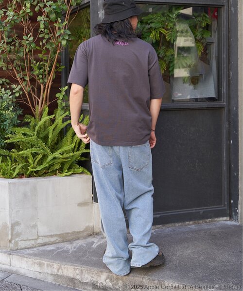 VENCEEXCHANGE(ヴァンスエクスチェンジ)の「THE BEATLES ザ ビートルズ Members sign Tシャツ(Tシャツ/カットソー・メンズ・オフホワイト/チャコール/ネイビー・M/L)」の19枚目の写真