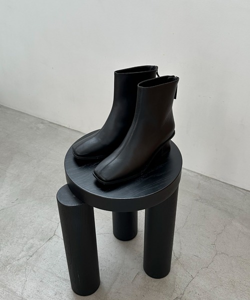 Doux archives（ドゥアルシーヴ）の「スクエアトゥブーツ（ブーツ・レディース・ブラック/ブラウン・SMALL/MEDIUM/LARGE）」の19枚目の写真