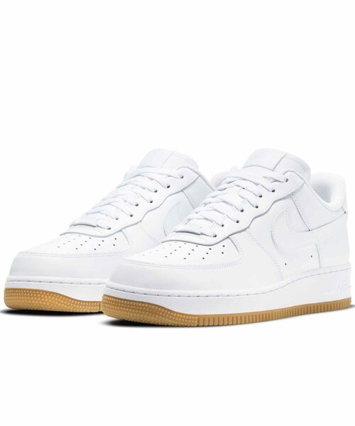 NIKE(ナイキ)の「ナイキ エア フォース 1 '07 メンズシューズ / Nike Air Force 1 '07 Men's Shoes DJ2739-100 White(スニーカー・メンズ・ホワイト・25.5/26/26.5/27/27.5/28/24.5/25/28.5/29/29.5/30/24)」の5枚目の写真