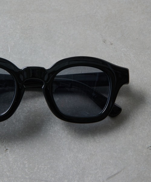 COLONY 2139（コロニートゥーワンスリーナイン）の「オーバルウェリントンサングラス（サングラス・レディース・ブラック系その他/ブラック/ブラウン・FREE）」の2枚目の写真